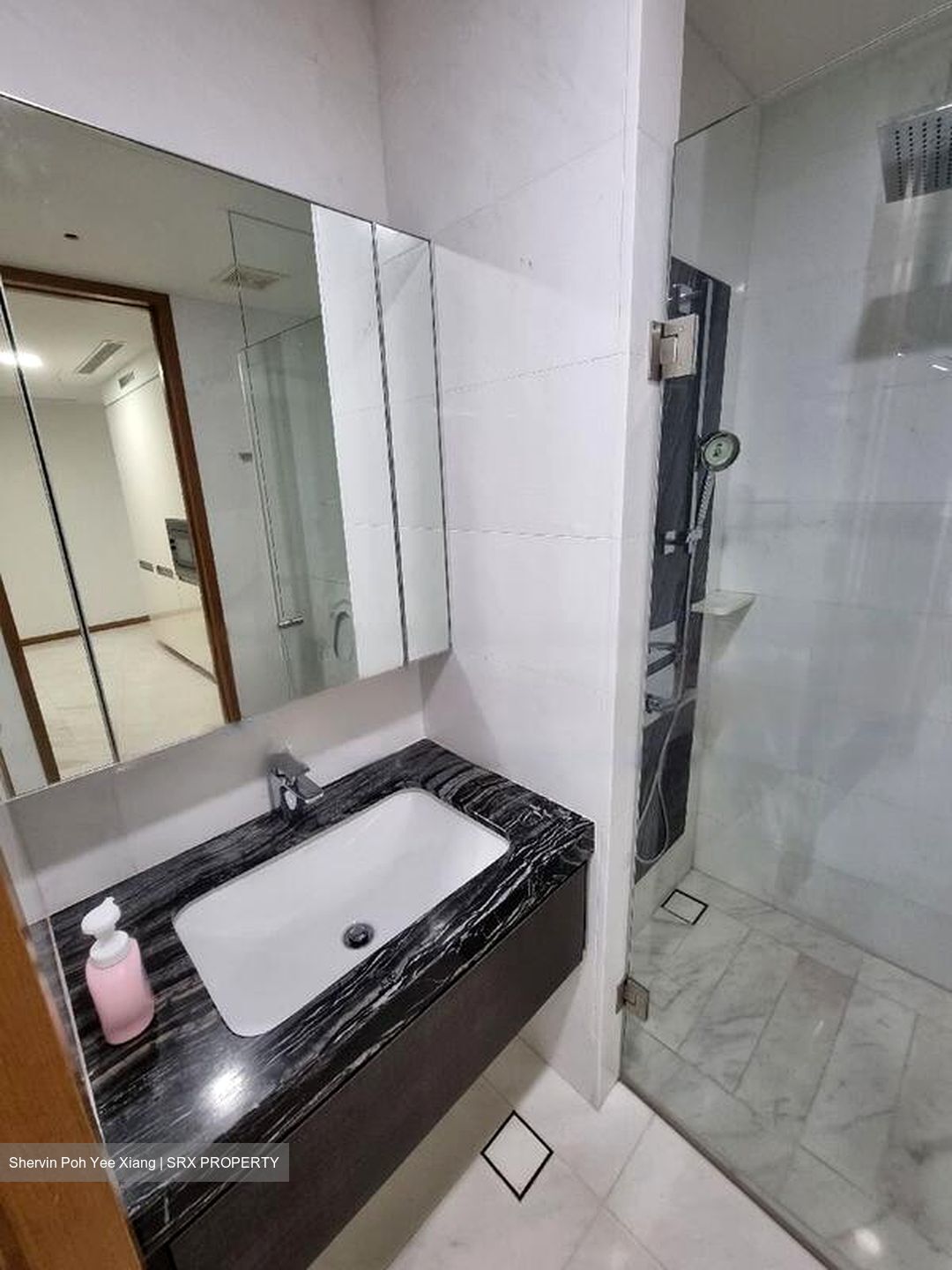 Marina One Residences (D1), Apartment #572710001